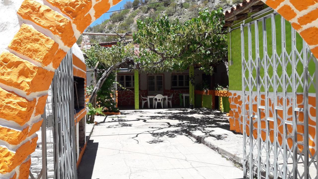 Hospedaje Don Alberto Hotel Potrerillos Exterior photo