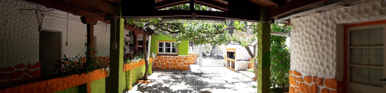 Hospedaje Don Alberto Hotel Potrerillos Exterior photo